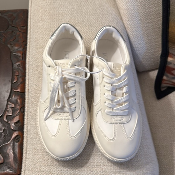 J. Crew Factory City tour sneakers in White/Silver metallic - Picture 2 of 8
